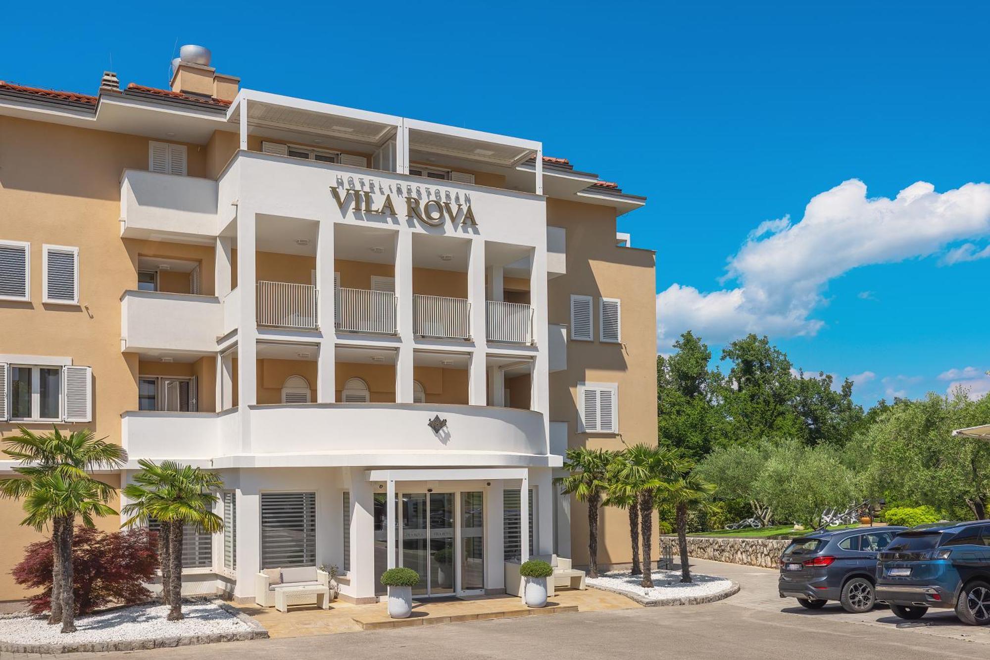 Hotel Vila Rova Малинска Екстериор снимка